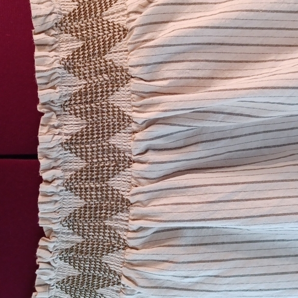 ANTHROPOLOGIE VANESSA VIRGINIA OFF THE SHOULDER CROPPED TOP - Picture 2 of 9